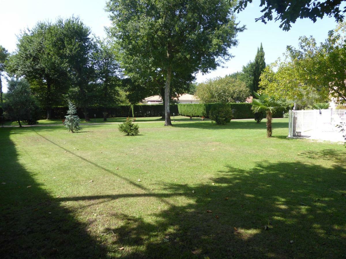 La Mimona Bed & Breakfast Sainte-Eulalie-en-Born Exterior photo